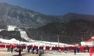 四川最大滑雪场 西岭雪山滑雪场